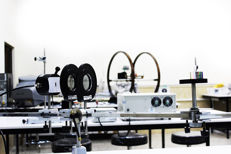 آزمایشگاه حالت جامد